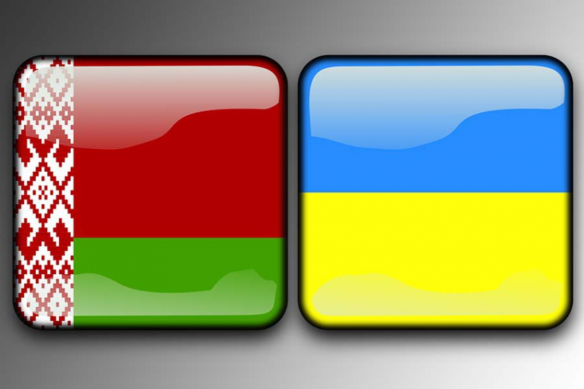 «На границе тучи ходят хмуро…»: напряжение на украинско-белорусской границе и кому оно выгодно