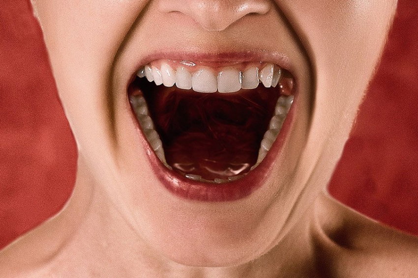 Исследователи выяснили, как бактерии полости рта усугубляют артрит