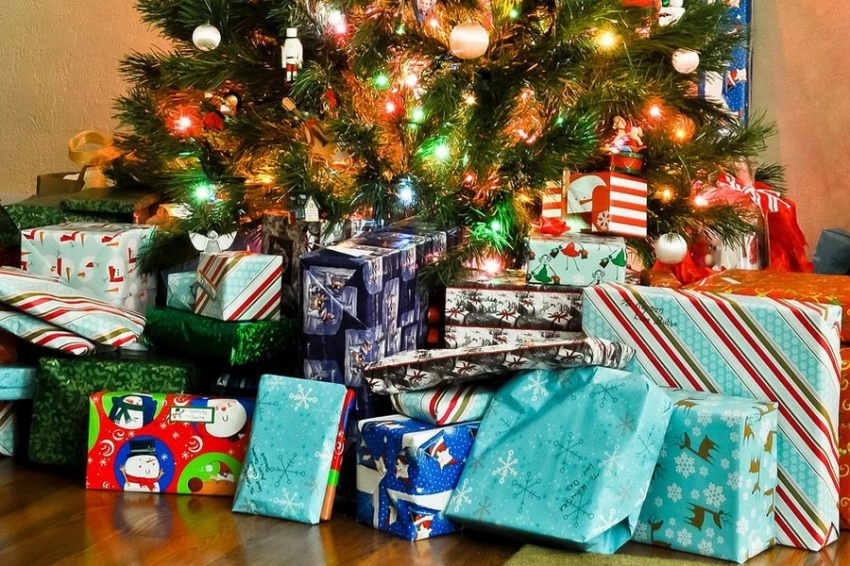 Учёные узнали, какая упаковка новогодних подарков больше нравится получателям