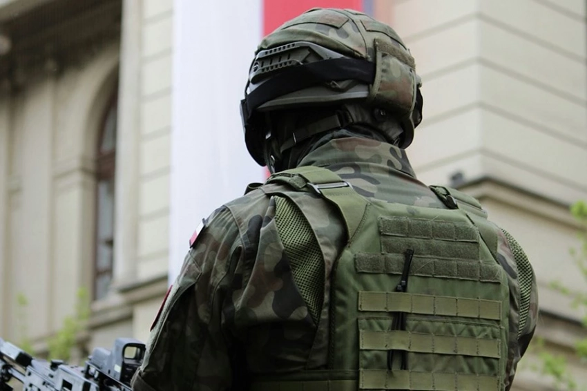 Зеленский вновь поднял тему размещения западного военного контингента на Украине