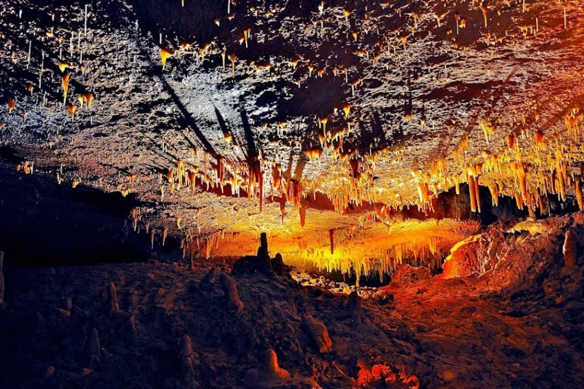 GR: в Колорадо учёные обнаружили древнейшую систему пещер